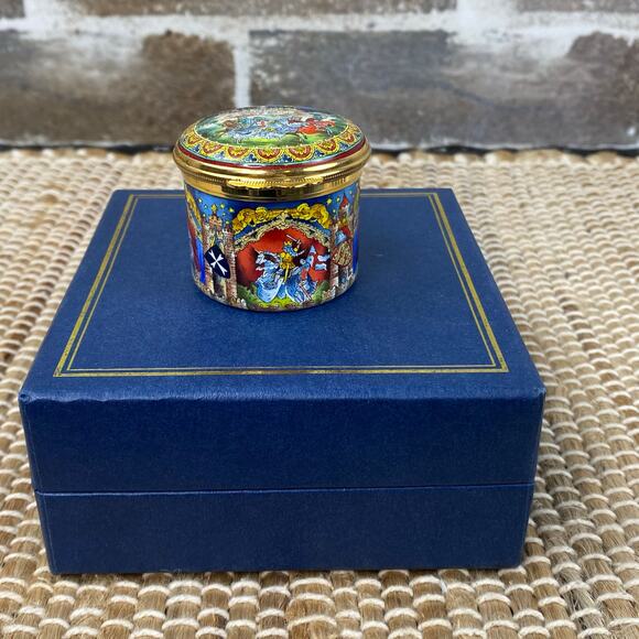 Limited Edition Halcyon Days Enamels Third Crusade 1189-1192 Trinket Box #63/300 - Picture 3 of 14